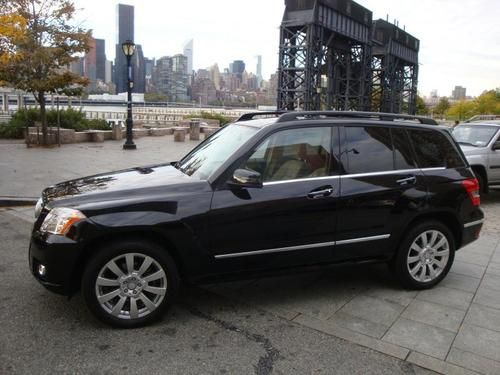2012 mercedes glk350 4matic 8k miles! black/tan camera ,navi, panorama ,like new