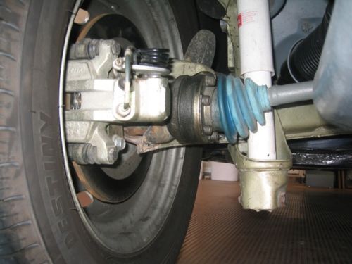 Awesome 1973 convertible Karmann Ghia, image 17