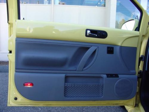 2005 Volkswagen Beetle GLS 1-Owner Vehicle in great condition inside and out Au, image 35