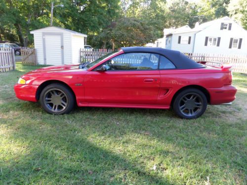 1996 ford mustang gt convertible 2-door 4.6l