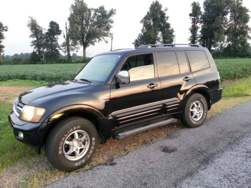 Mitsubishi montero limited suv 4x4 2001 new motor 18,000 on engine black