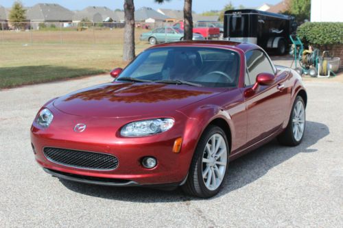 2008 mazda mx-5 miata grand touring hard top convertible - only 34k miles