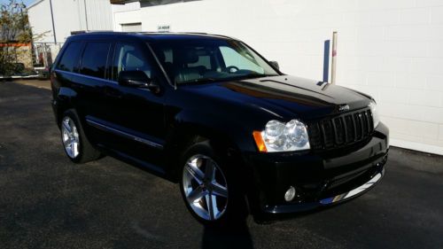 2007 jeep grand cherokee srt8 **no reserve**