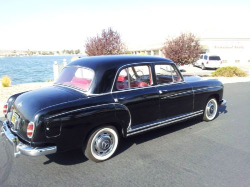 Beautiful  1957 220s mercedes ponton