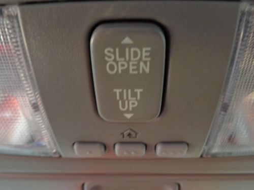 SLE V6 Coupe 3.3L JBL Stereo System MP3 Player Auxiliary Audio Input AM/FM Radio, image 21