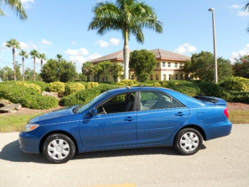 Clean 2002 florida toyota camry le low miles! 30mpg!