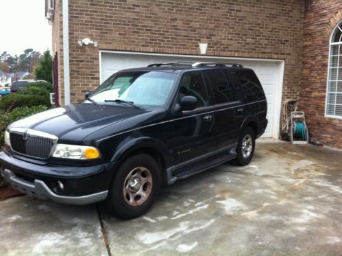 2001 navigator, 5.4l v8, 2wd, 152k miles, cd/dvd