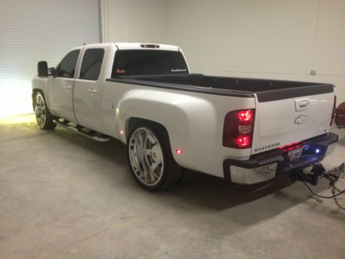 2008 chevrolet silverado 3500 hd lt crew cab pickup 4-door 6.6l