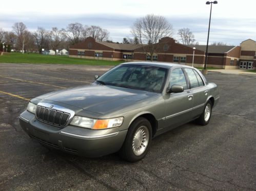 Clean - low miles - 1999 mercury grand marquis ls