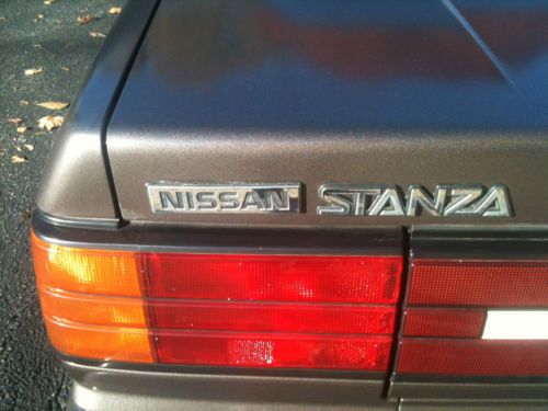 1987 NISSAN STANZA ONLY 73K MILES FL CAR  VINTAGE 4 DOOR SEDAN A/T  MUST SEE, image 2