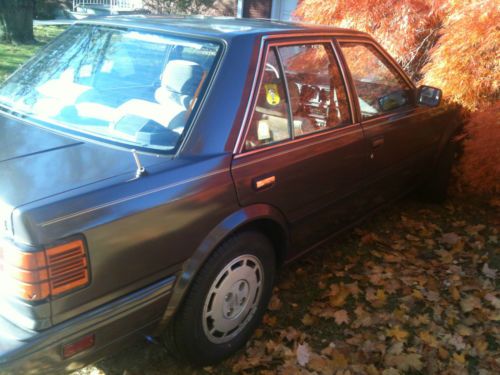 1987 NISSAN STANZA ONLY 73K MILES FL CAR  VINTAGE 4 DOOR SEDAN A/T  MUST SEE, image 4