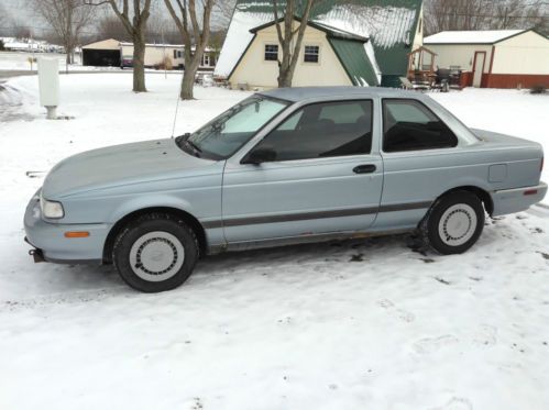 1992 nissan sentra xe sedan 2-door 1.6l