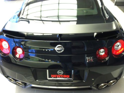 2014 Nissan GTR Black Edition, image 4