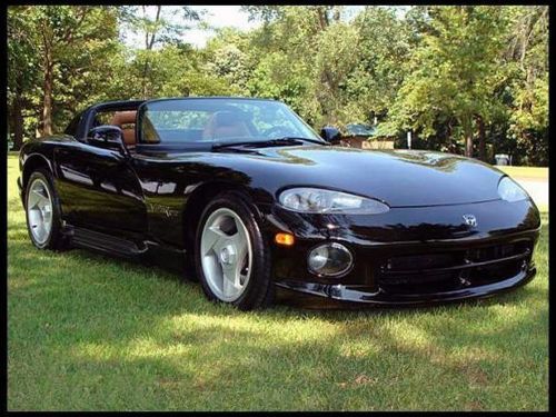 1995 dodge viper rt10 with only 8900 miles.
