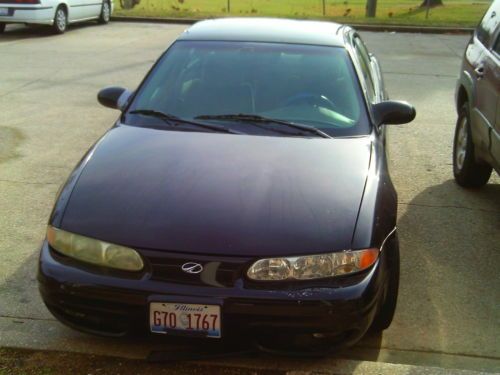 1999 alero oldsmobile 6 cilinders runs great!