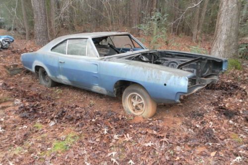 1968 dodge charger base 5.2l