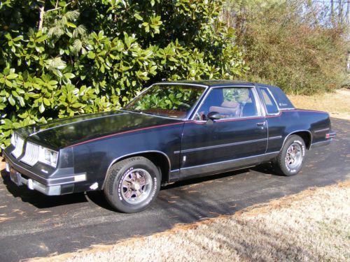 1984 oldsmobile cutlass supreme olds classic g body 2dr coupe barn find driver