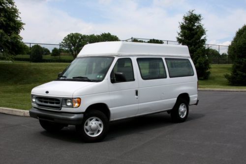 2001 ford e-250 wheelchair handicap van braun power lift