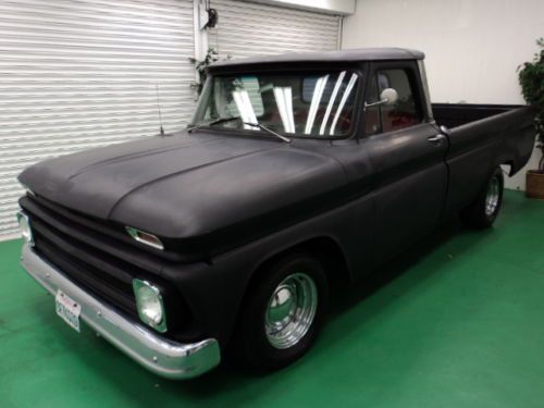 1966 chevrolet c10 v-8, 350cid runs/looks great no reserve!