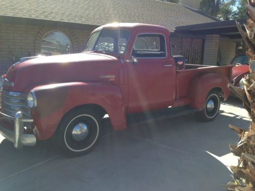 1950 chevy 3100 half ton/short box/5 window/very original/with extras/driver