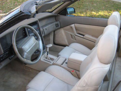 1993 cadillac allante base convertible 2-door 4.6l black/tan interior 108420 mil