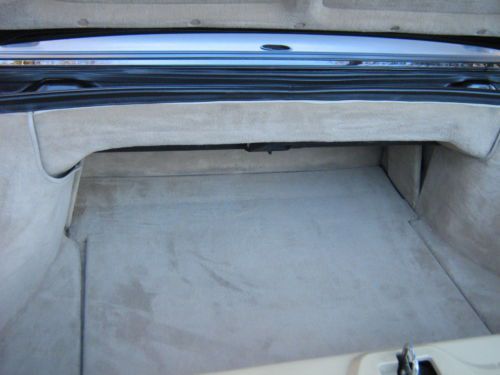 1993 Cadillac Allante Base Convertible 2-Door 4.6L Black/Tan interior 108420 mil, image 5