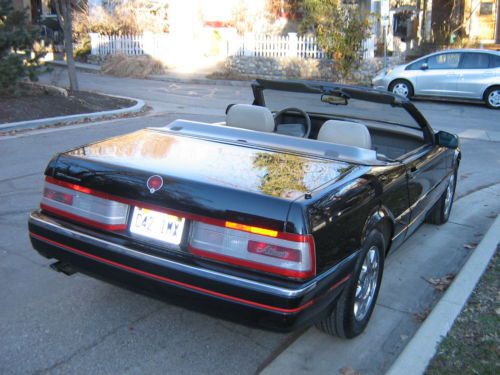 1993 Cadillac Allante Base Convertible 2-Door 4.6L Black/Tan interior 108420 mil, image 9