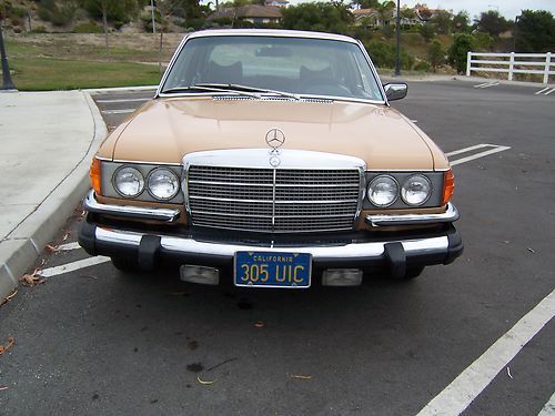 1977 mercedes benz-280 se--. mint condition  with 84,900 original miles