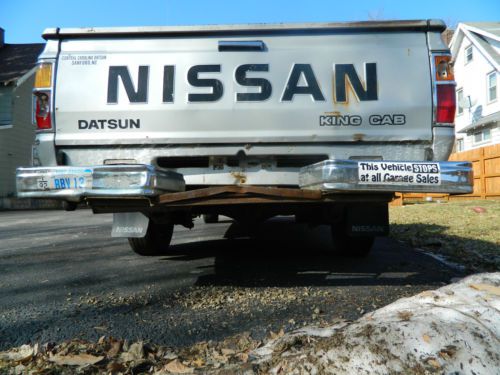 "Southern" 1984 Nissan King Cab Pickup, image 6