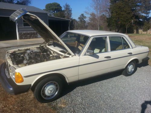 1982 mercedes 240d