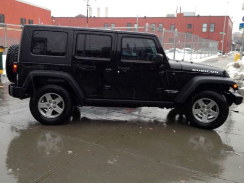 2010 jeep wrangler rubicon unlimited 4-door (43,000 miles) black hard top norust