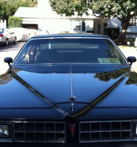 1977 pontiac grand lemans base coupe 2-door 5.7l