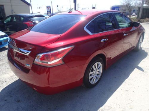 2014 Nissan Altima S, clear title, runs and drives, damaged, sedan,non salvage, image 5