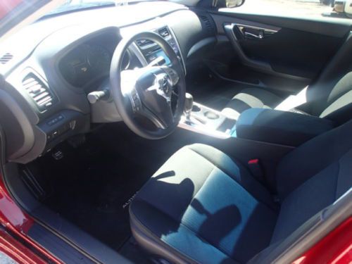 2014 Nissan Altima S, clear title, runs and drives, damaged, sedan,non salvage, image 22