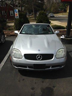 Silver slk 230 hardtop convertible with black leather interior