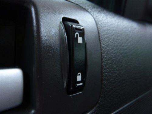 Coupe 4.6L CD Rear Wheel Drive Power Steering Rear Spoiler Used Cars Kansas City, image 7