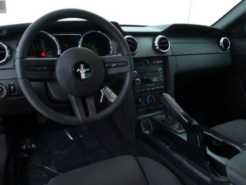 Coupe 4.6L CD Rear Wheel Drive Power Steering Rear Spoiler Used Cars Kansas City, image 15