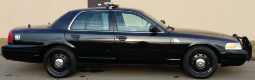 2011 crown victoria police interceptor pursuit squad car