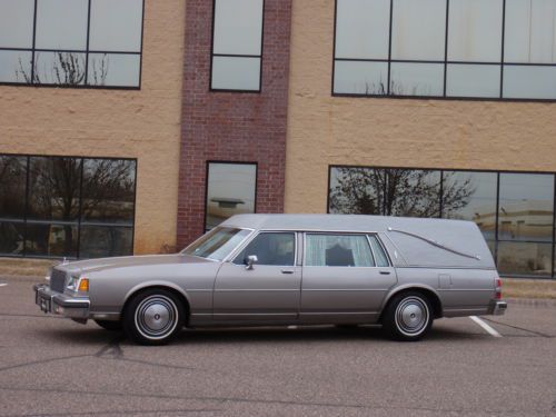 Superior Buick Hearse - just out of service - NR, image 10