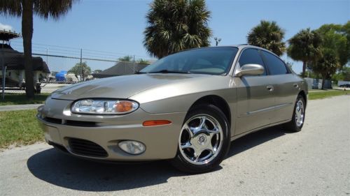 2001 oldsmobile aurora luxury sedan with 90,000 florida miles no reserve set