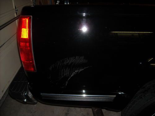 Chevrolet Silverado 4x4 3500 1 ton 454 black original owner imaculate, image 18