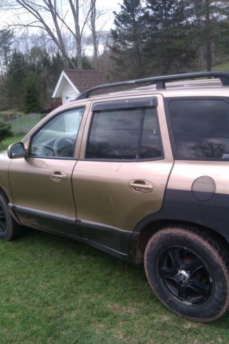 2004 hyundai santa fe 3.5l v6 awd 5speed sport shift no reserve valued $4400, image 2