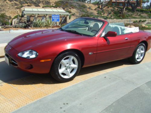 1999 jaguar xk8 base convertible 2-door 4.0l
