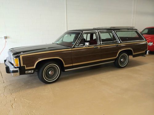 1986 ford ltd crown vic wagon 31,000 miles