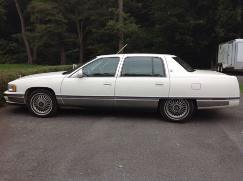 1994 cadillac deville base sedan 4-door 4.9l