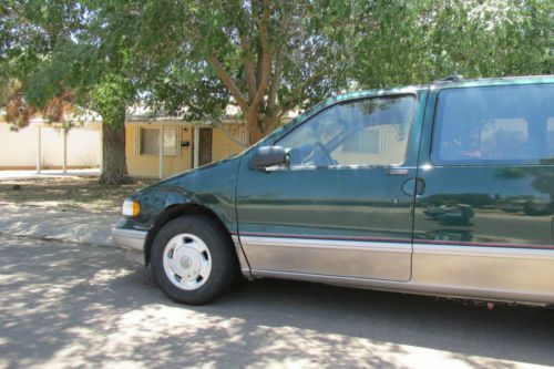 Villager ls no rust or dripping, current az reg, runs good, very nice interior