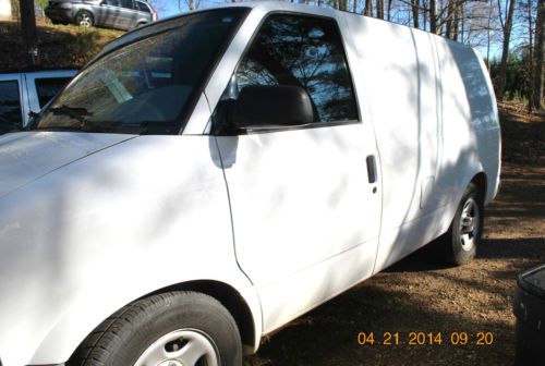 2004 chevrolet astro base standard cargo van 3-door 4.3l good clean used cond