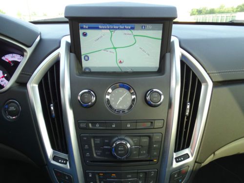 2011 Cadillac SRX Performance Sport Utility 4-Door 3.0L, image 7