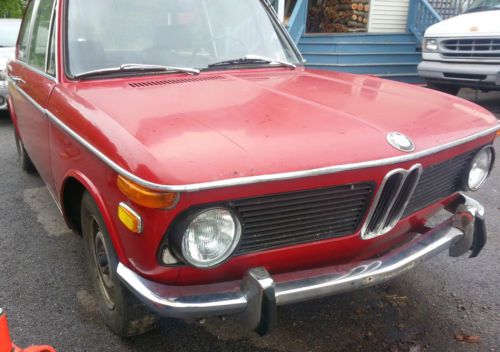 1969 bmw 2002 base sedan 2-door 2.0l