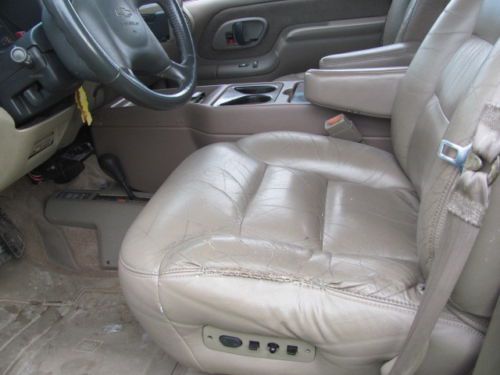 2000 Chevrolet K3500 LS Crew Cab Pickup 4-Door 7.4L 4X4 Lifted Custom Dually, image 12